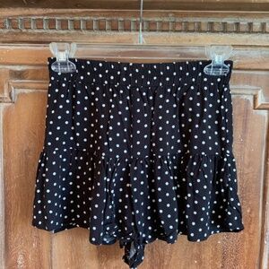 Aeropostale Polka Dot Ruffled Skort Size XS